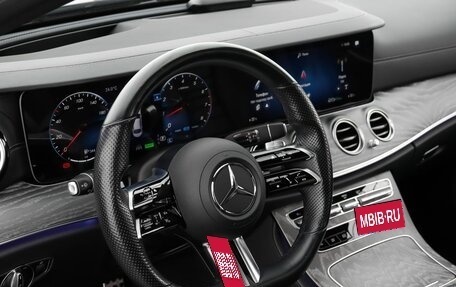 Mercedes-Benz E-Класс, 2021 год, 4 890 000 рублей, 8 фотография