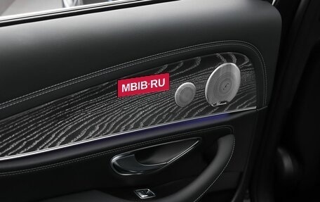 Mercedes-Benz E-Класс, 2021 год, 4 890 000 рублей, 24 фотография
