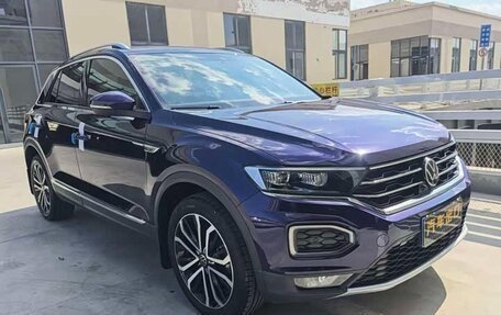 Volkswagen T-Roc I, 2022 год, 1 400 800 рублей, 3 фотография