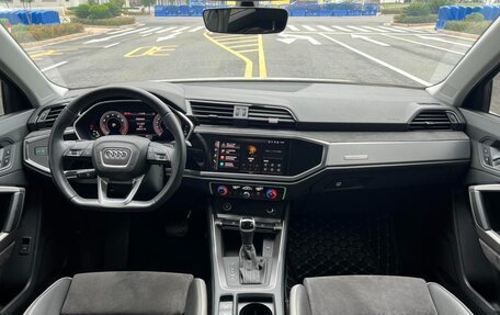 Audi Q3, 2021 год, 2 415 000 рублей, 8 фотография