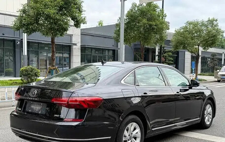 Volkswagen Passat B8 рестайлинг, 2021 год, 1 894 000 рублей, 6 фотография