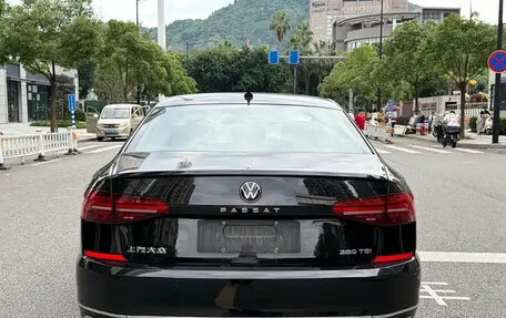Volkswagen Passat B8 рестайлинг, 2021 год, 1 894 000 рублей, 5 фотография