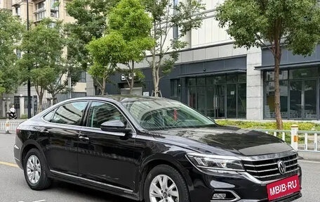 Volkswagen Passat B8 рестайлинг, 2021 год, 1 894 000 рублей, 3 фотография