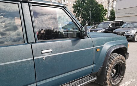 Nissan Patrol, 1997 год, 1 200 000 рублей, 4 фотография