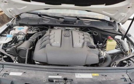 Volkswagen Touareg III, 2013 год, 1 820 000 рублей, 6 фотография