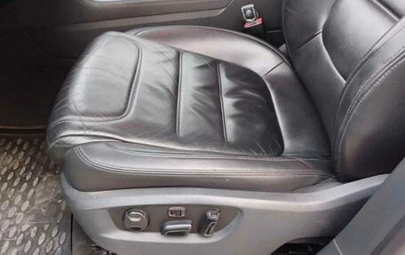 Volkswagen Touareg III, 2013 год, 1 820 000 рублей, 5 фотография