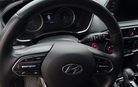 Hyundai Santa Fe IV, 2018 год, 2 750 000 рублей, 17 фотография