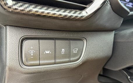 Hyundai Santa Fe IV, 2018 год, 2 750 000 рублей, 26 фотография