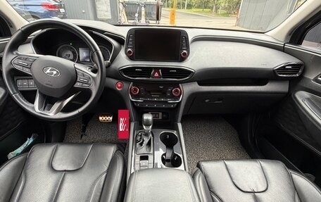 Hyundai Santa Fe IV, 2018 год, 2 750 000 рублей, 20 фотография