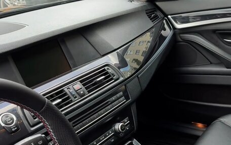 BMW 5 серия, 2012 год, 1 350 000 рублей, 8 фотография