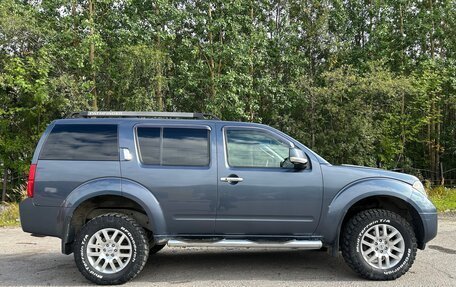 Nissan Pathfinder, 2007 год, 990 000 рублей, 2 фотография