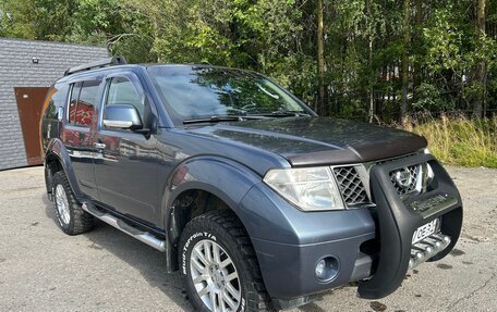 Nissan Pathfinder, 2007 год, 990 000 рублей, 3 фотография