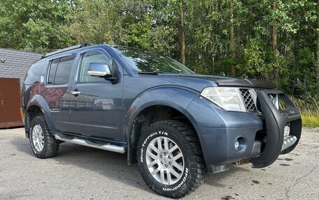 Nissan Pathfinder, 2007 год, 990 000 рублей, 4 фотография