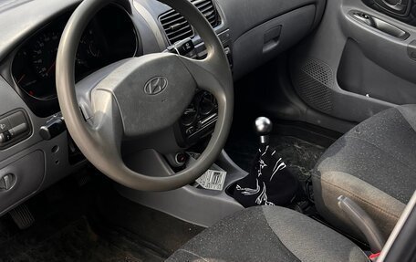 Hyundai Accent II, 2008 год, 300 000 рублей, 4 фотография