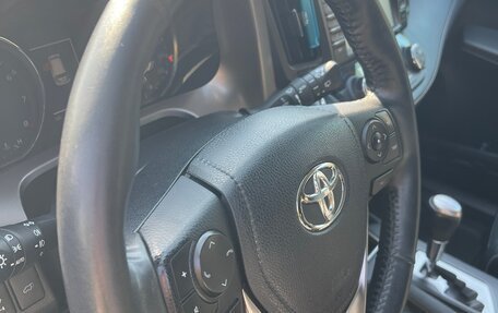 Toyota RAV4, 2017 год, 2 600 000 рублей, 11 фотография
