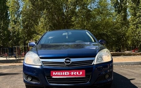 Opel Astra H, 2008 год, 440 000 рублей, 2 фотография