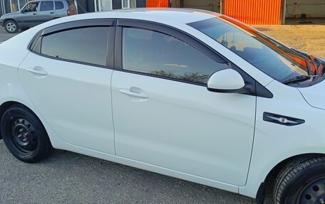 KIA Rio III рестайлинг, 2015 год, 1 000 000 рублей, 1 фотография