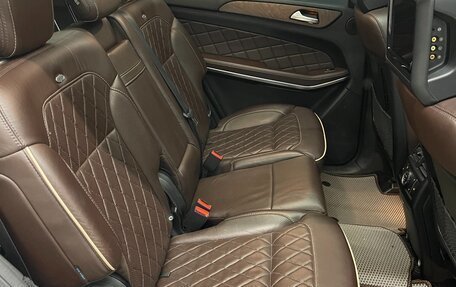 Mercedes-Benz GL-Класс, 2012 год, 2 600 000 рублей, 22 фотография