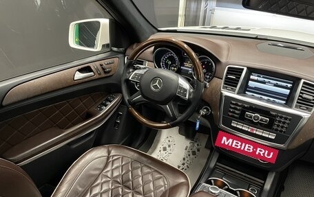 Mercedes-Benz GL-Класс, 2012 год, 2 600 000 рублей, 29 фотография