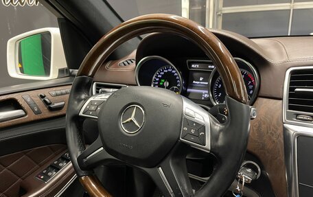Mercedes-Benz GL-Класс, 2012 год, 2 600 000 рублей, 30 фотография