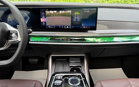 BMW 7 серия, 2023 год, 10 645 000 рублей, 18 фотография