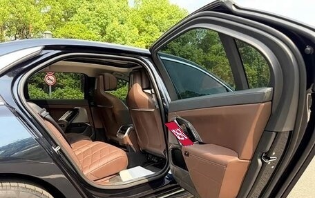 BMW 7 серия, 2023 год, 10 645 000 рублей, 22 фотография