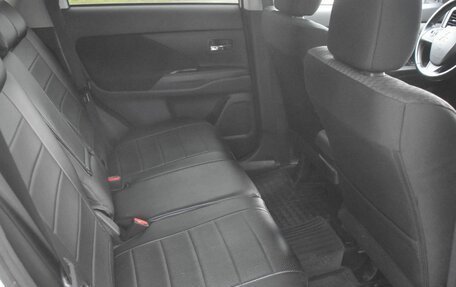 Mitsubishi Outlander III рестайлинг 3, 2013 год, 1 150 000 рублей, 11 фотография