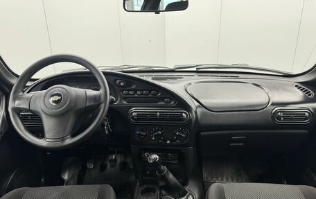 Chevrolet Niva I рестайлинг, 2017 год, 775 000 рублей, 12 фотография