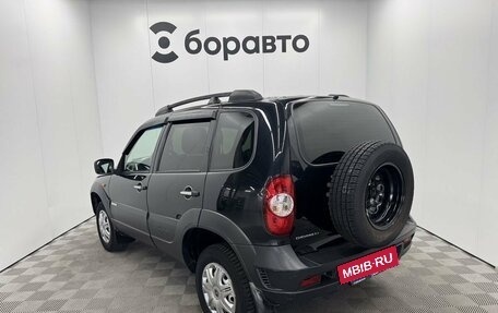 Chevrolet Niva I рестайлинг, 2017 год, 775 000 рублей, 6 фотография