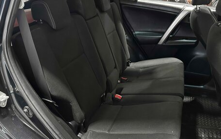 Toyota RAV4, 2015 год, 2 107 000 рублей, 14 фотография