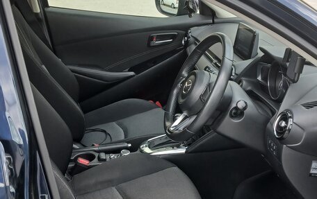 Mazda Demio IV, 2018 год, 1 565 000 рублей, 18 фотография