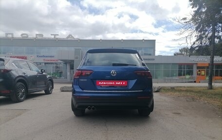 Volkswagen Tiguan II, 2019 год, 2 590 000 рублей, 8 фотография