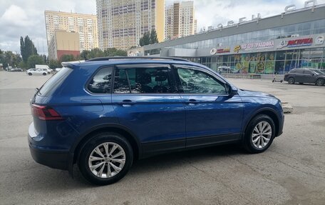 Volkswagen Tiguan II, 2019 год, 2 590 000 рублей, 10 фотография