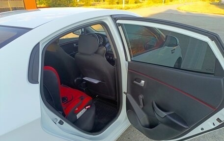 KIA Rio III рестайлинг, 2015 год, 1 000 000 рублей, 7 фотография