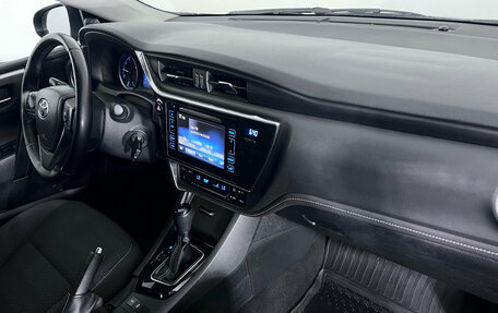 Toyota Corolla, 2018 год, 1 695 000 рублей, 10 фотография