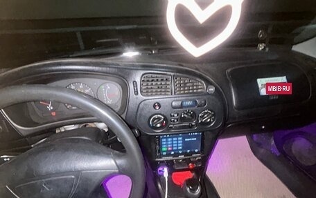 Mitsubishi Mirage VI рестайлинг, 2000 год, 250 000 рублей, 16 фотография