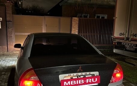 Mitsubishi Mirage VI рестайлинг, 2000 год, 250 000 рублей, 5 фотография