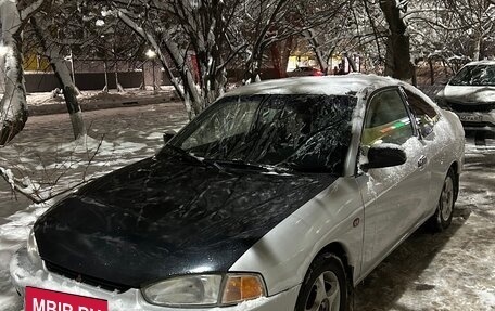 Mitsubishi Mirage VI рестайлинг, 2000 год, 250 000 рублей, 8 фотография