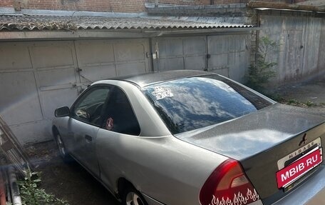 Mitsubishi Mirage VI рестайлинг, 2000 год, 250 000 рублей, 14 фотография