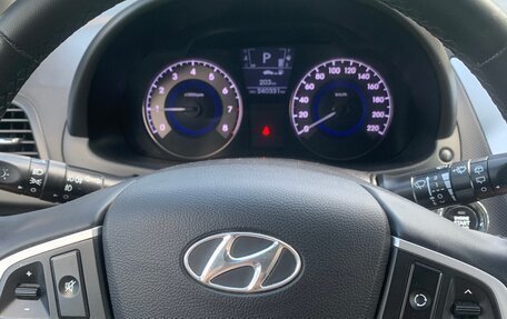Hyundai Solaris II рестайлинг, 2012 год, 750 000 рублей, 7 фотография
