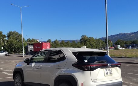 Toyota Yaris, 2020 год, 2 100 000 рублей, 3 фотография