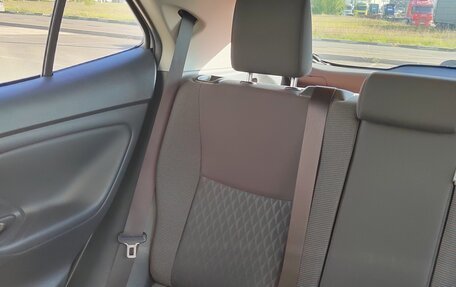Toyota Yaris, 2020 год, 2 100 000 рублей, 9 фотография