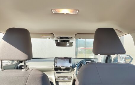 Toyota Yaris, 2020 год, 2 100 000 рублей, 10 фотография