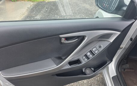 Hyundai Elantra V, 2012 год, 729 000 рублей, 18 фотография