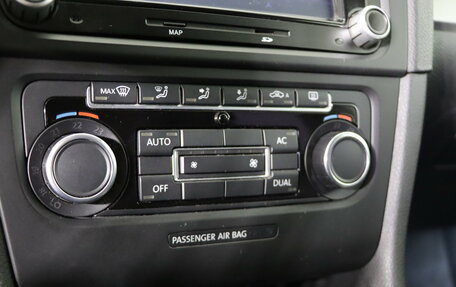 Volkswagen Golf VI, 2011 год, 649 990 рублей, 18 фотография