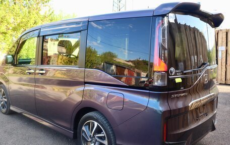 Honda Stepwgn IV, 2015 год, 1 675 000 рублей, 3 фотография
