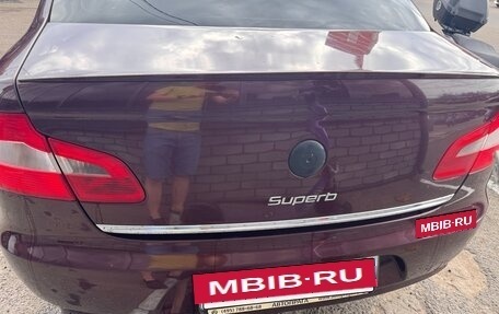Skoda Superb III рестайлинг, 2010 год, 540 000 рублей, 13 фотография