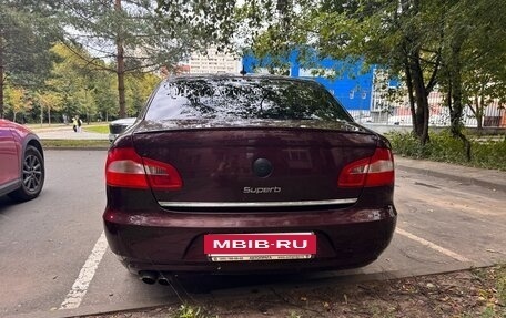 Skoda Superb III рестайлинг, 2010 год, 540 000 рублей, 23 фотография