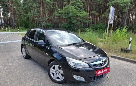 Opel Astra J, 2011 год, 870 000 рублей, 5 фотография