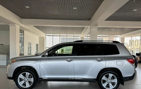 Toyota Highlander III, 2012 год, 2 000 000 рублей, 8 фотография
